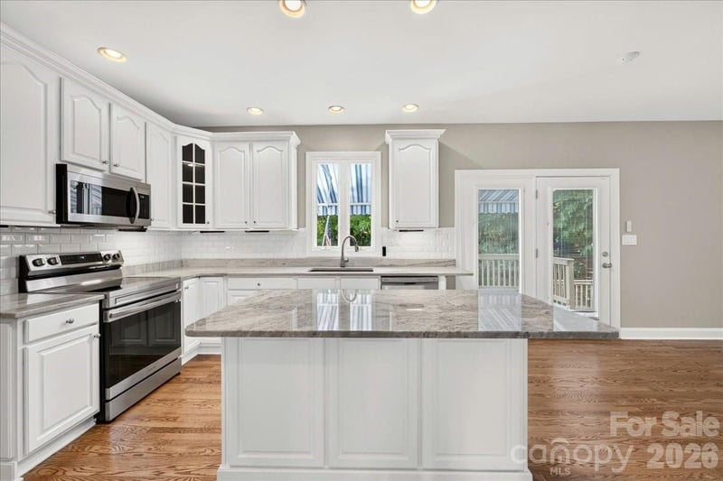 1308 Rockfish Dr, Matthews, NC 28105