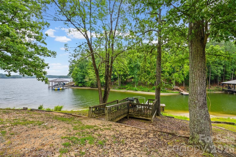 2071 Chameleon Rd #156, York, SC 29745