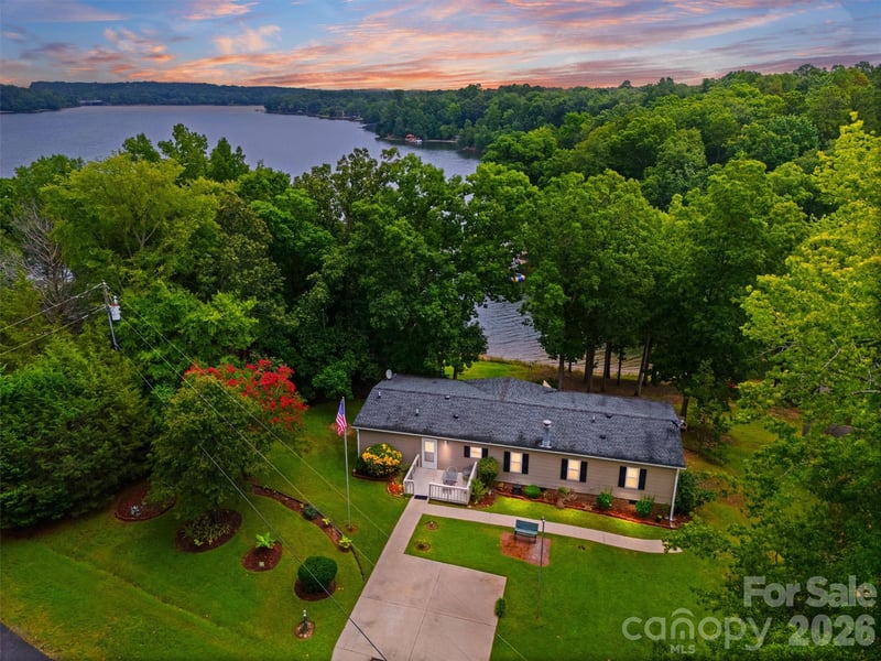 2071 Chameleon Rd #156, York, SC 29745