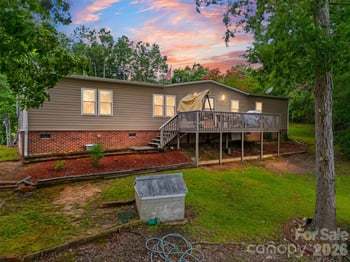 2071 Chameleon Rd #156, York, SC 29745