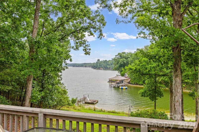 2071 Chameleon Rd #156, York, SC 29745
