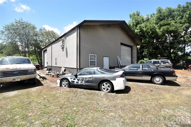 486 Terrace Dr, Canton, NC 28716
