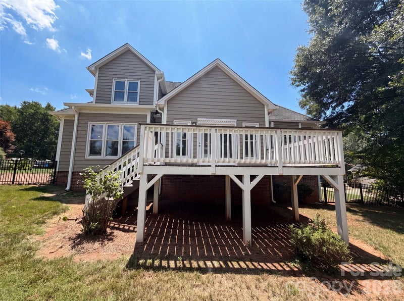 212 Timberlane Dr, Belmont, NC 28012