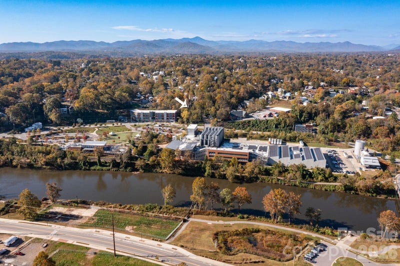 30 Waynesville Ave, Asheville, NC 28806