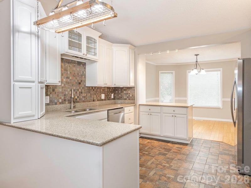 1005 Kenilworth Ct, Concord, NC 28027