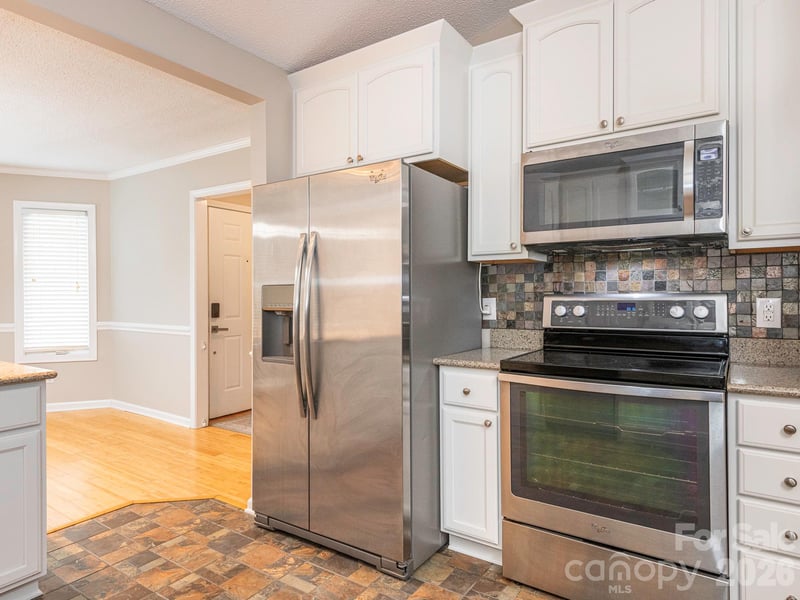 1005 Kenilworth Ct, Concord, NC 28027