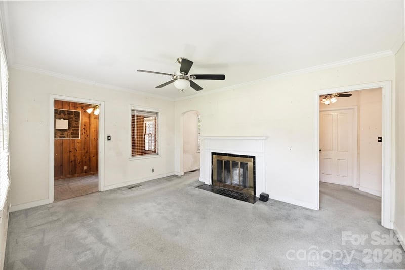 1211 Woodland Dr, Charlotte, NC 28205