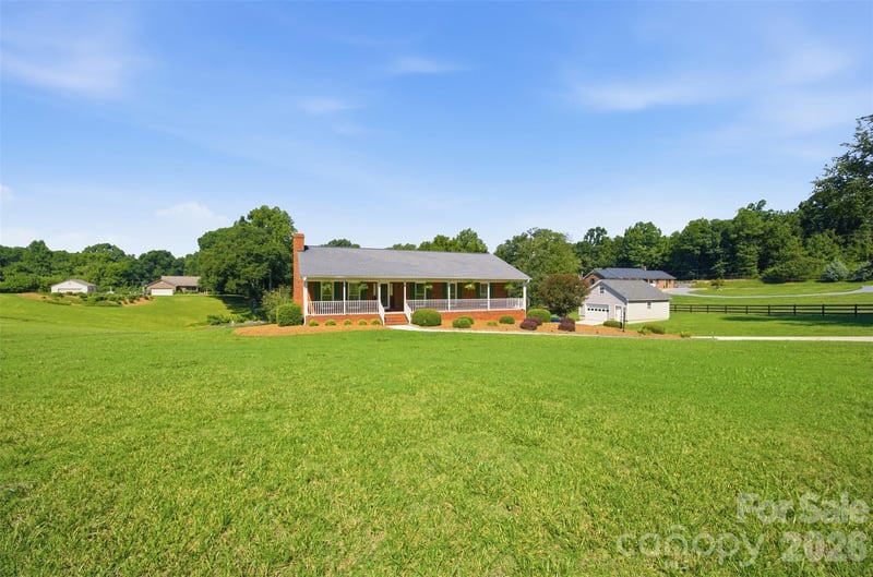 3535 Philadelphia Church Rd, Dallas, NC 28034