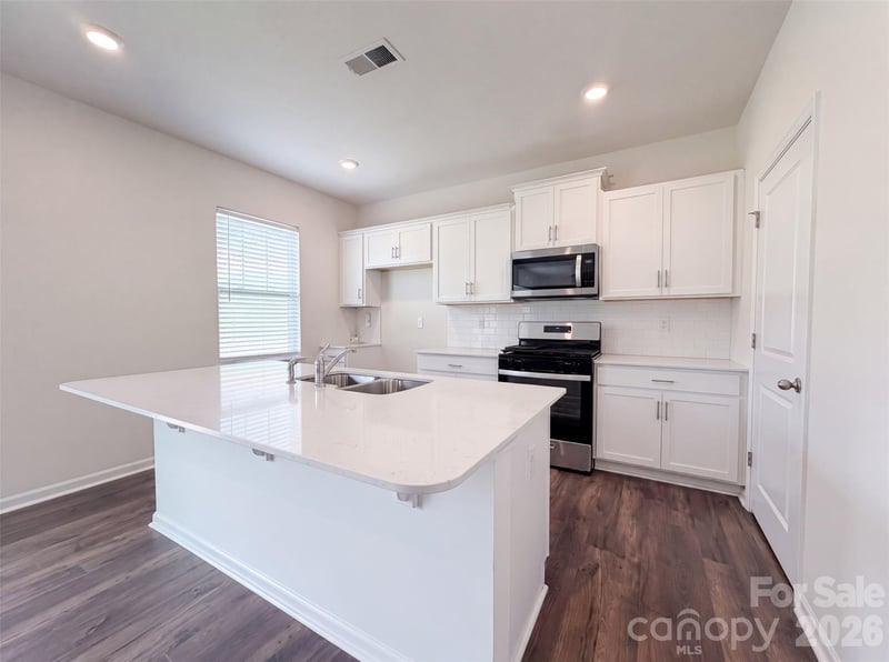 115 Spring Hall Dr, Troutman, NC 28166