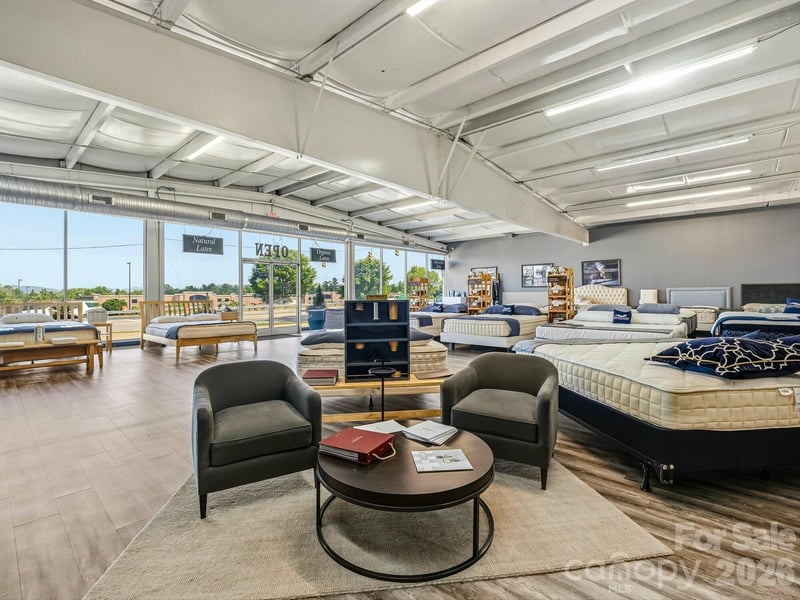71 Airport Rd, Arden, NC 28704