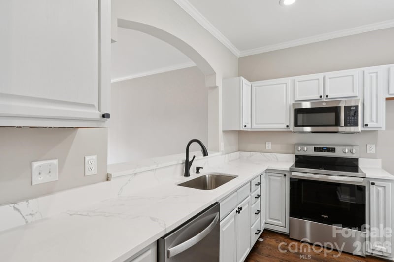 827 4th St, Charlotte, NC 28202