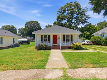 210 York Ave, Kannapolis, NC 28083