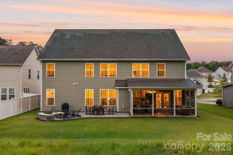 2409 Napa Ter, Lake Wylie, SC 29710