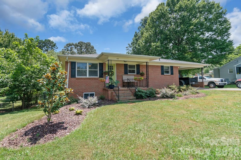 1501 Old Hickory Grove Rd, Mount Holly, NC 28120