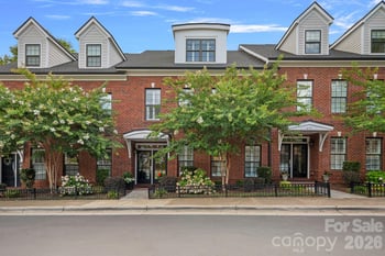 473 Main St, Davidson, NC 28036