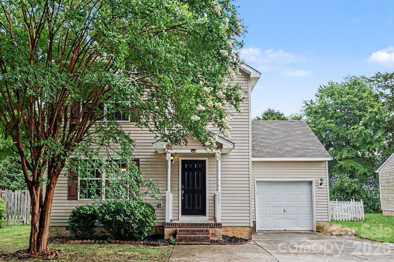 10346 Cannarti Dr, Charlotte, NC 28273