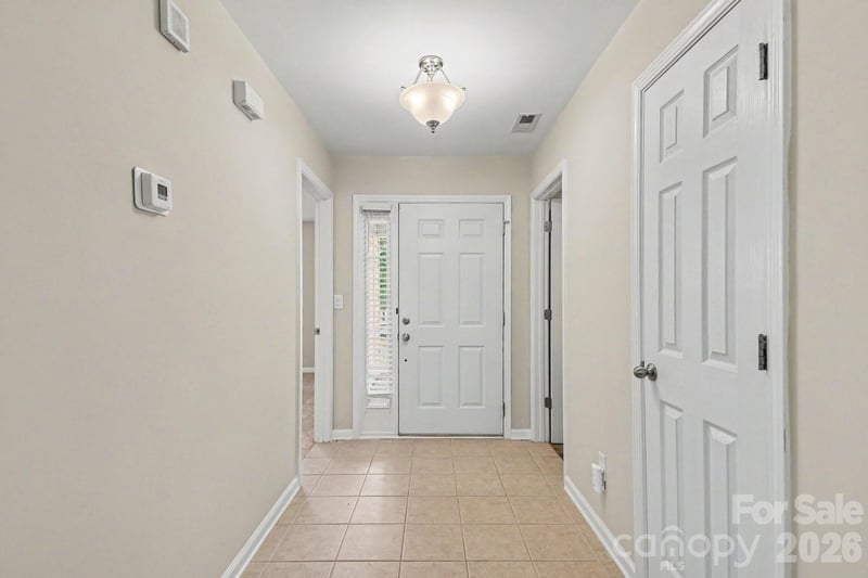 108 Briarwood Ln, Mount Holly, NC 28120