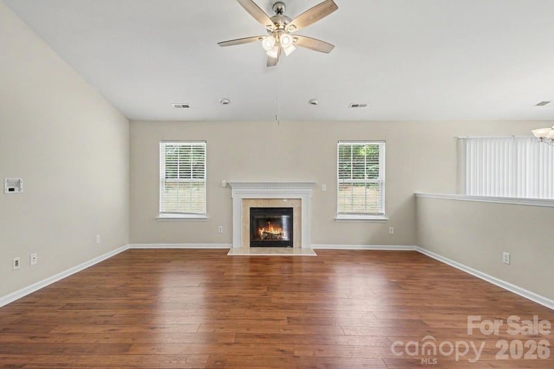 108 Briarwood Ln, Mount Holly, NC 28120