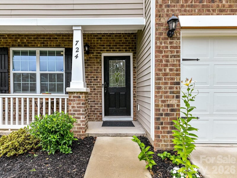 724 Larmore Ave, Charlotte, NC 28216
