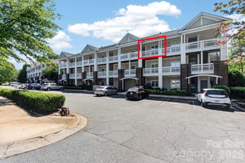 797 Peninsula Dr, Davidson, NC 28036