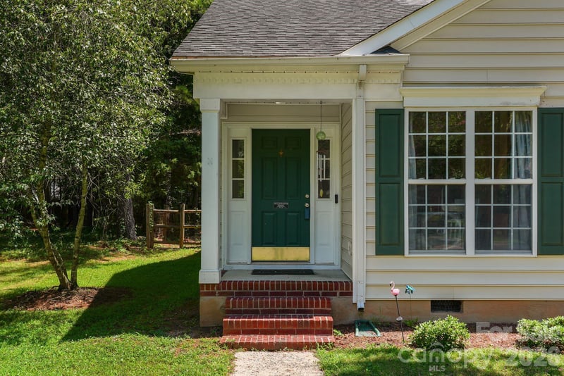 16007 Kirsten Nicole Rd, Charlotte, NC 28278