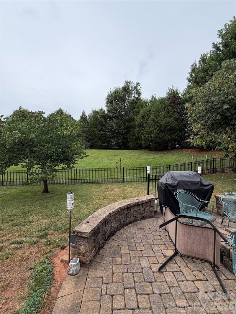 4804 Star Hill Ln, Charlotte, NC 28214