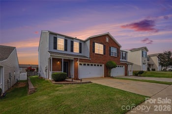 8603 Westhope St, Charlotte, NC 28216