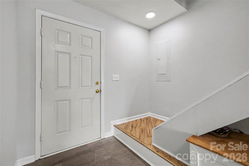 8603 Westhope St, Charlotte, NC 28216