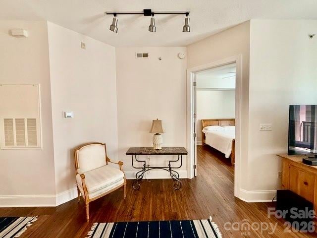 4620 Piedmont Row Dr #402, Charlotte, NC 28210