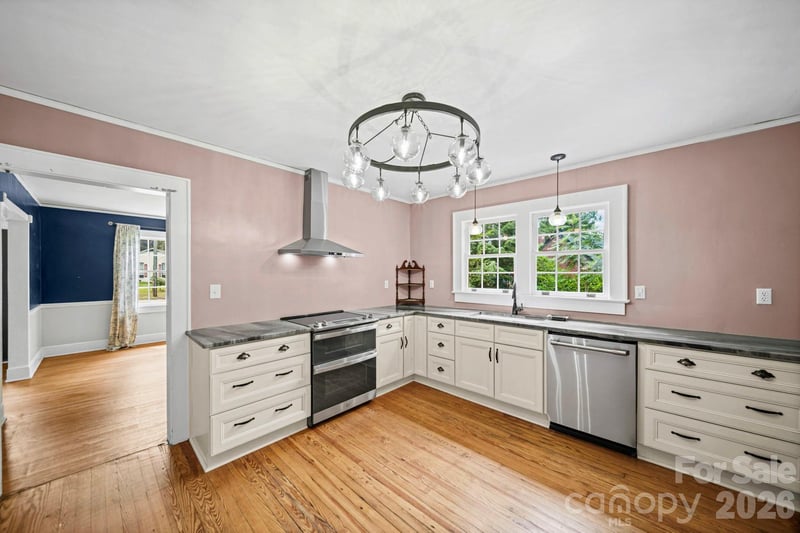 1214 York St, Gastonia, NC 28052