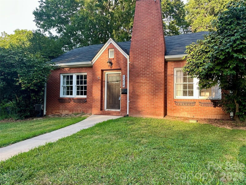 1214 York St, Gastonia, NC 28052