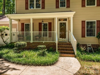 2704 Gold Spike Ct, Matthews, NC 28105