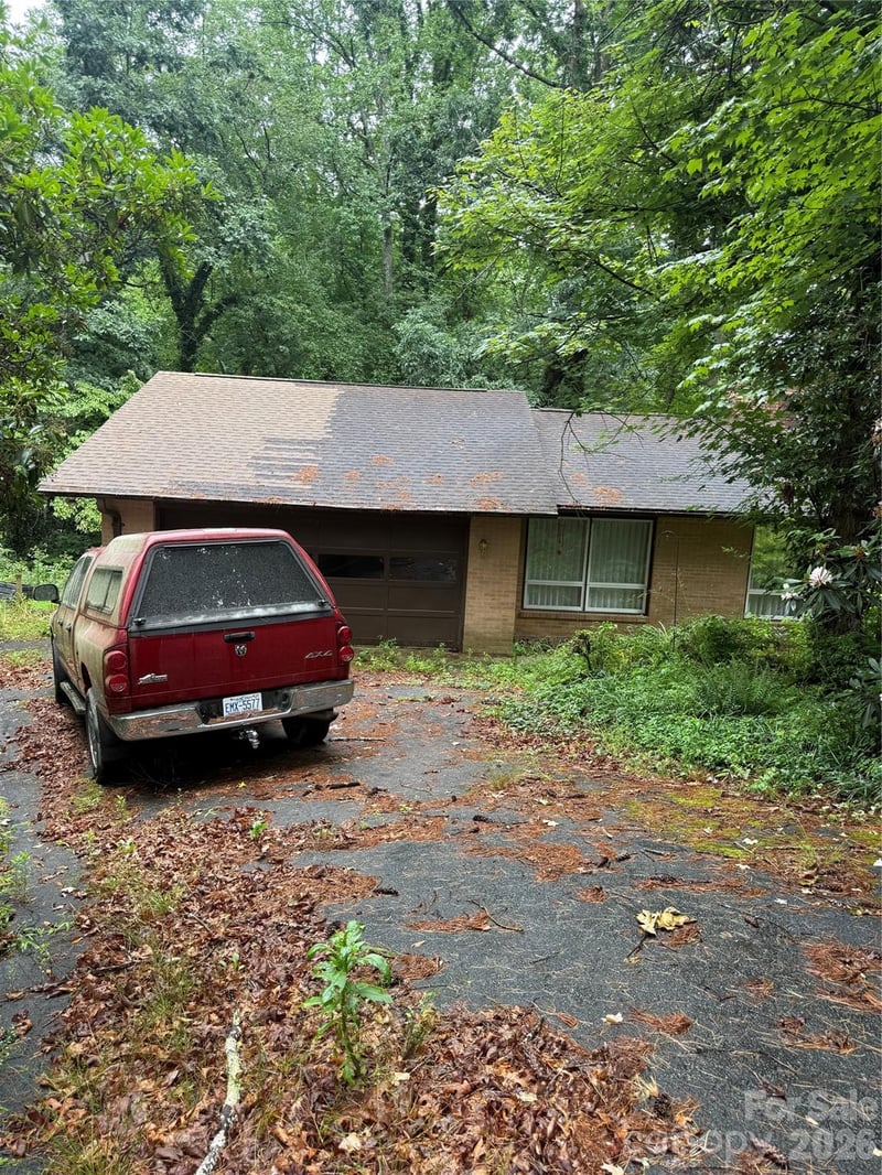 118 Brightwater Heights Dr, Hendersonville, NC 28791