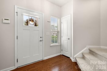 315 Scenic View Ln, Matthews, NC 28104