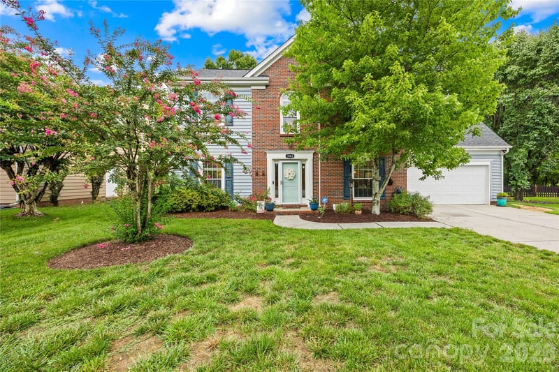 1363 Yorkshire Pl, Concord, NC 28027