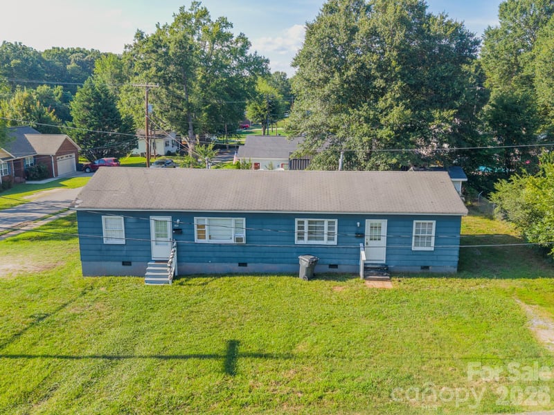 402 Webb St, Dallas, NC 28034