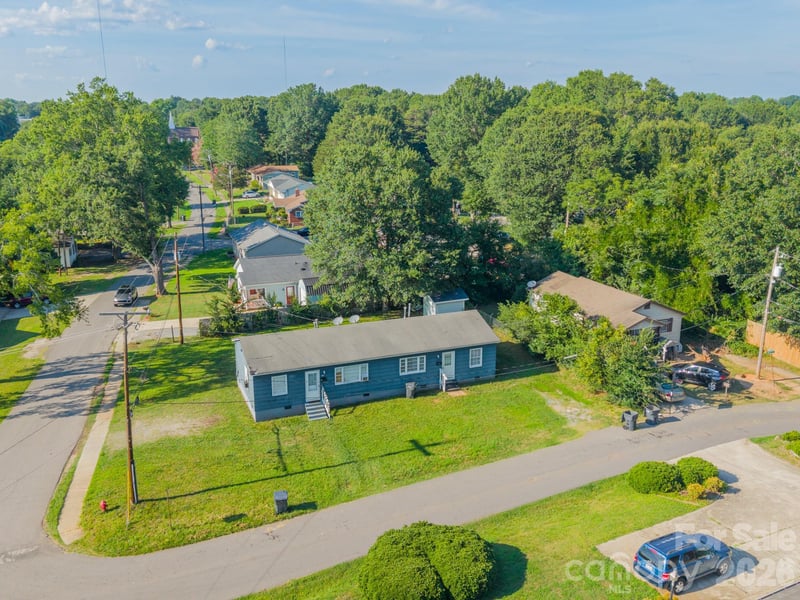 402 Webb St, Dallas, NC 28034