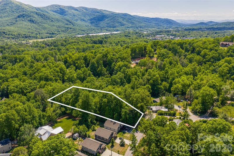 9999 Mount Allen Hts, Black Mountain, NC 28711