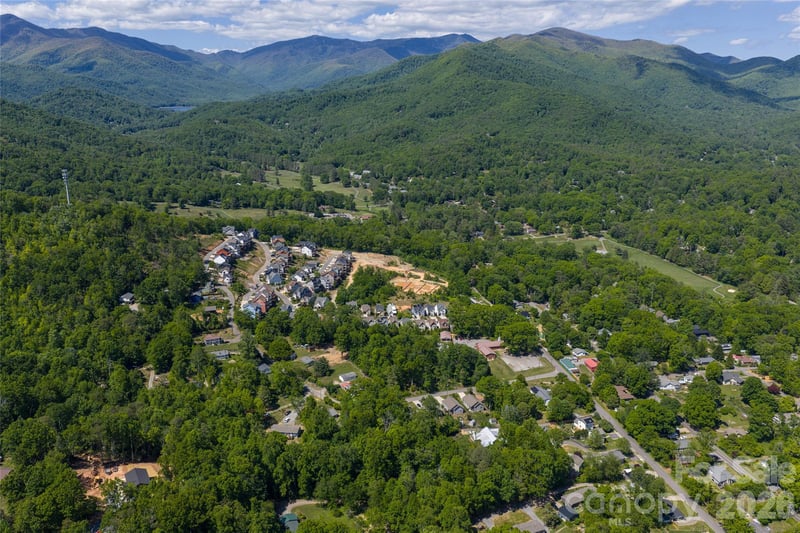 9999 Mount Allen Hts, Black Mountain, NC 28711