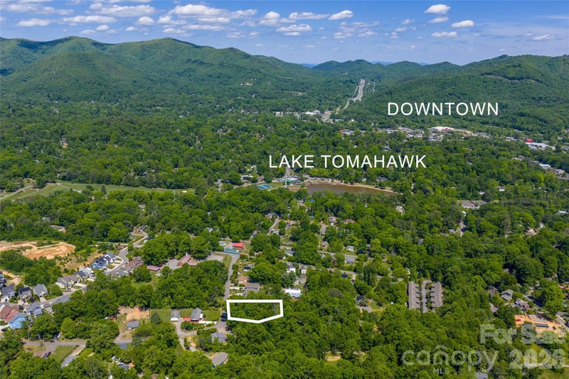 9999 Mount Allen Hts, Black Mountain, NC 28711