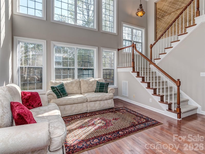 12103 Crescent Run Ct, Charlotte, NC 28277