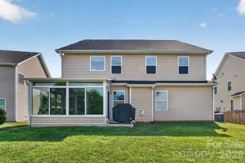 5909 Langwell Ln, Charlotte, NC 28278