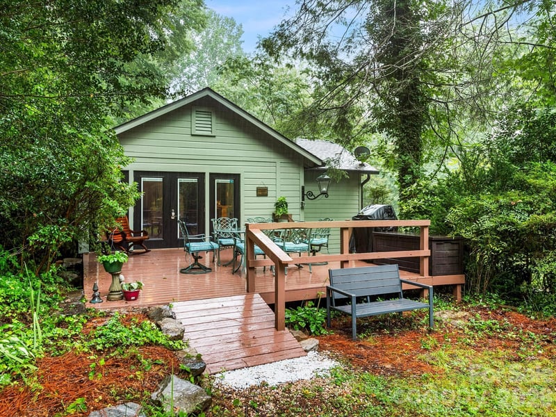 167 Sheridan Ln, Lake Lure, NC 28746