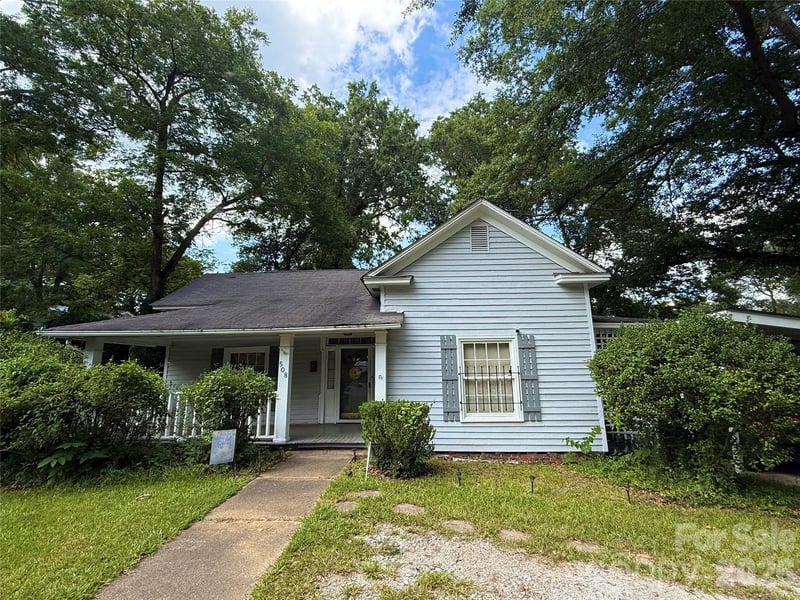 508 Chesterfield Ave, Lancaster, SC 29720