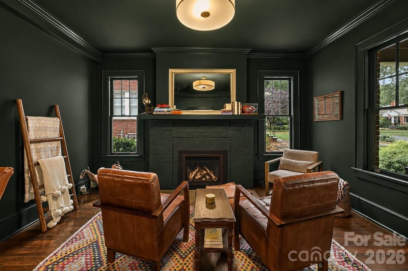 724 Grandin Rd, Charlotte, NC 28208