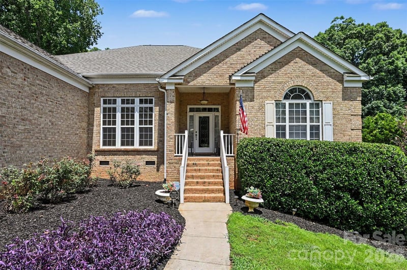 119 Egrets Walk Pl, Mooresville, NC 28117