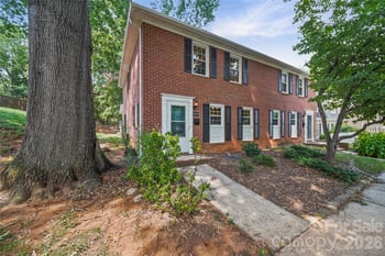 1801 Pewsbury Rd, Charlotte, NC 28210
