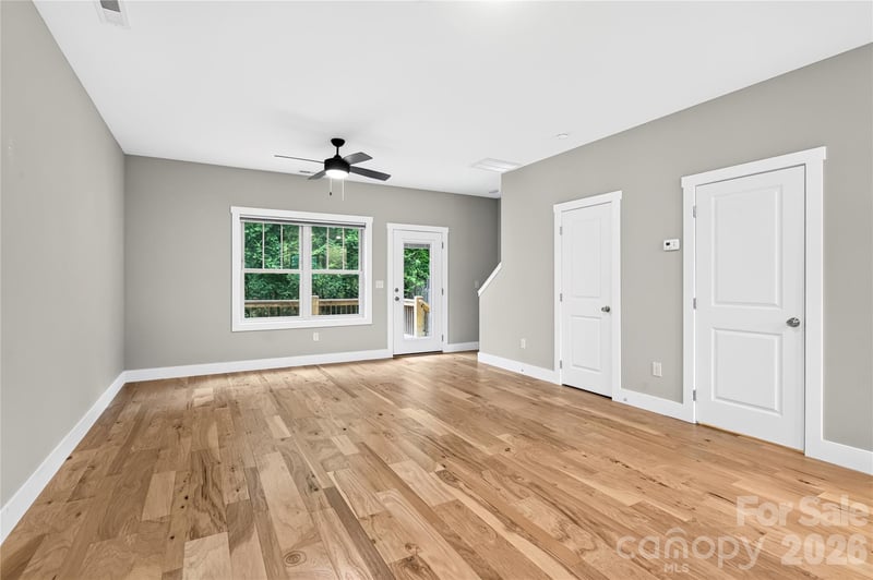 60 Wheeler Rd, Weaverville, NC 28787