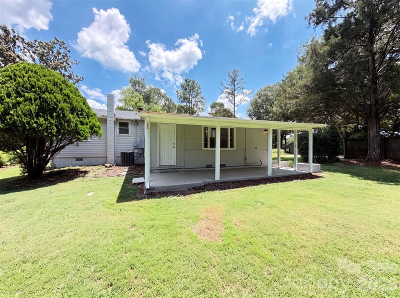9801 Hannon Rd, Charlotte, NC 28227
