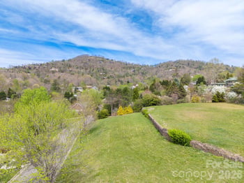 99999 Pine Acre Blvd #3 & 4, Asheville, NC 28804